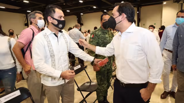 El Gobernador plantea un diálogo con los diversos actores de la sociedad. Con esta iniciativa se busca reforzar lo ya construido