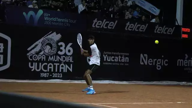 Rodrigo Pacheco dio cátedra del talento que tiene sobre la arcilla