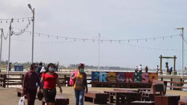 Los avances turísticos que el puerto ha conseguido son, en ocasiones, opacados por los actos de violencia y la delincuencia, debido a la falta de vigilancia por parte de las autoridades policíacas