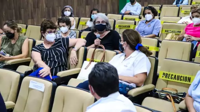 Las escuelas expusieron todas sus dudas sobre el protocolo