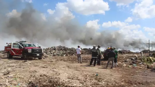 Prevén que el fuego en el relleno sanitario de Tizimín continúe por más días