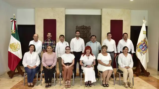 A la junta asistieron 12 de los 13 ediles, exceptuando a la alcaldesa del municipio de Campeche, Biby Karen Rabelo de la Torre