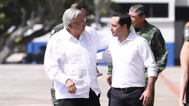 El mandatario se habría reunido con el Presidente para supervisar los trabajos del Tren Maya