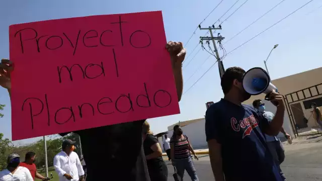 Comerciantes aseguran que se han visto afectados por la ciclovía