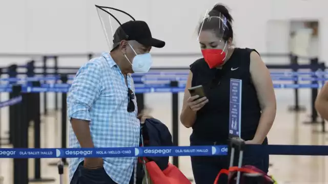 Delta provocó daños en postes de teléfono del municipio Foto: Por Esto! Quintana Roo