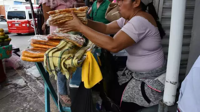 Son casi 200 los establecimientos informales de venta de pan en Campeche según el INEGI