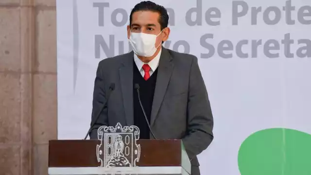 Miguel Ángel Lutzow fue secretario de Salud de San Luis Potosí durante casi un año en el mandato de Juan Manuel Carreras López