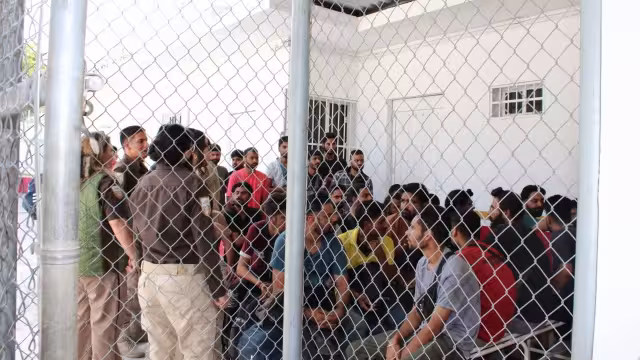 El grupo de 32 ilegales fue llevado a las instalaciones del INM