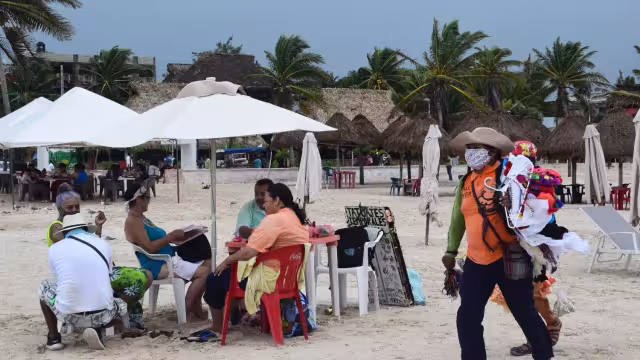 Vendedores opinan que no pueden confiarse en que no habrá otro cierre en el futuro