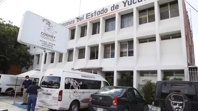 María José murió a los 18 años tras caer de un edificio en Montes de Amé en Mérida