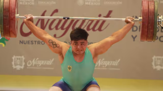 Mauricio Canul, campeón de Levantamiento de Pesas de los Juegos Nacionales de la Conade 2023