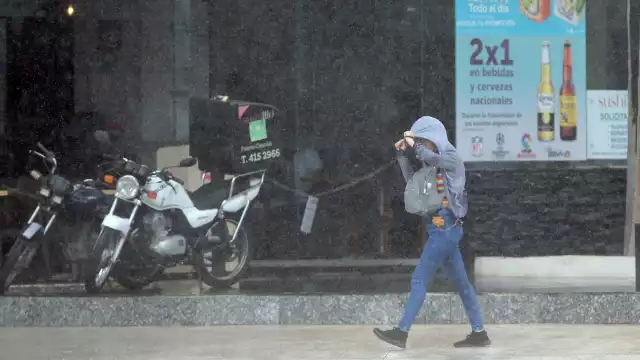 Las lluvias podrían estar acompañadas de descargas eléctricas