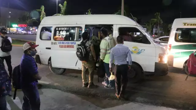 "Es importante también que la gente coopere y evite subirse a los camiones que van con sobrecupos"