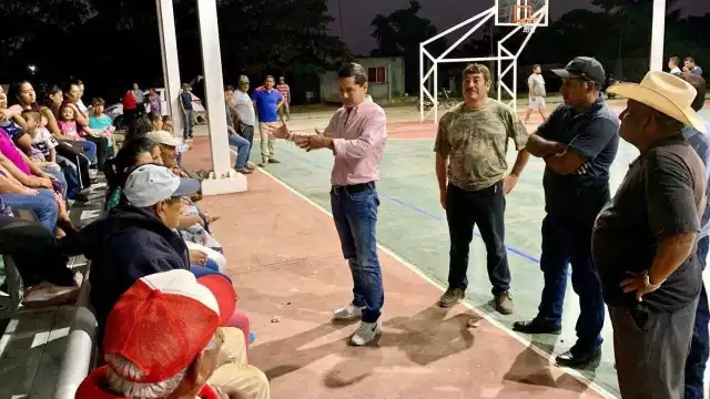 Recursos por adquisiciones, arrendamiento y obra pública no pasaron por licitación de concursantes