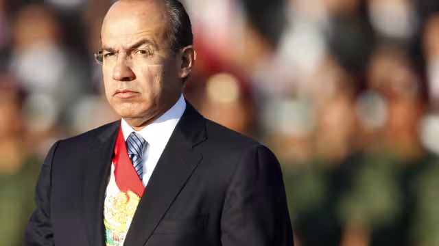 También buscan proceder legalmente en contra de los servidores públicos de su administración
