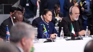 Desde Barcelona, Sheinbaum propone destinar gasto militar mundial a reforestación y lanza llamado global por la paz