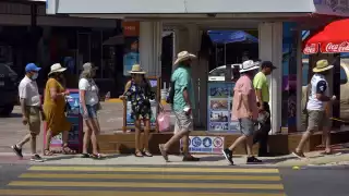 La Tormenta Tropical Zeta se localiza sobre el noroeste del Mar Caribe. Foto: Mario Hernández