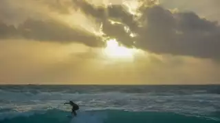 Aunque en el horizonte hubo algunas nubes, el espectáculo del astro rey no decepcionó a las personas