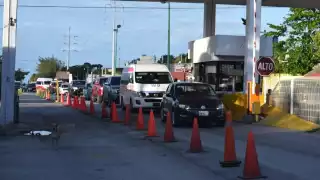 Aunque la estructura representa importantes ganancias para el Gobierno del Estado, los pobladores de Isla Aguada consideran que a ellos no los ha favorecido