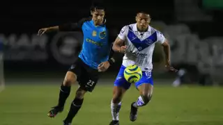 Iguanas y Toros repartieron unidades en el estadio Andres Quintana Roo
