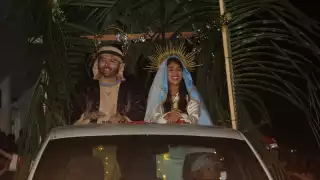 Multitudinaria caravana navideña desde la plaza “Ángel Castillo Lanz” en Champotón