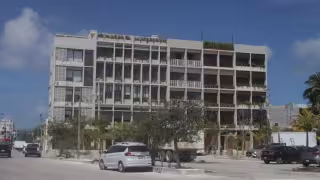 Vecinos de la Supermanzana 64 en Cancún se sienten amenazados por nuevos desarrollos mobiliarios