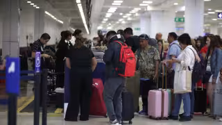 Apagan el sueño americano a 150 mexicanos; llegaron a la terminal “Felipe Carrillo Puerto”, en Tulum