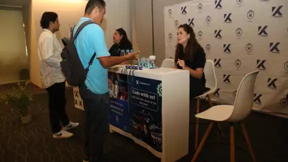 El Centro de Convenciones Yucatán Siglo XXI es sede de la Feria del Empleo Bilingüe El Centro de Convenciones Yucatán Siglo XXI es sede de la Feria del Empleo Bilingüe