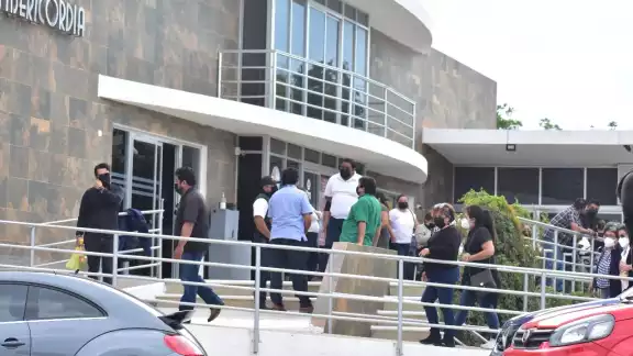 La familia de los occisos les dio el último adiós La familia de los occisos les dio el último adiós