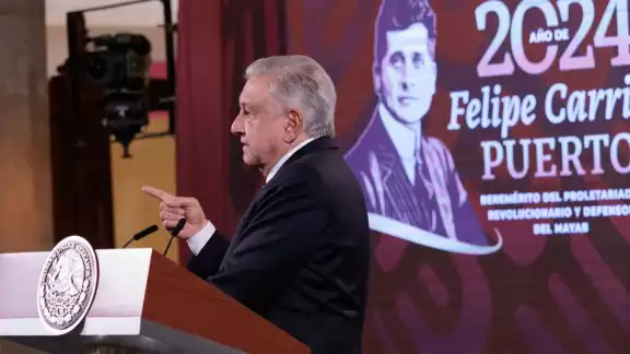 El presidente de México, Andrés Manuel López Obrador señaló que "se tiene que obedecer al pueblo" y por ello respetará el resultado de la elección El presidente de México, Andrés Manuel López Obrador señaló que "se tiene que obedecer al pueblo" y por ello respetará el resultado de la elección
