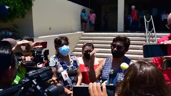 Han pasado dos años desde que se emitió la primera solicitud para la atención de cuatro postes