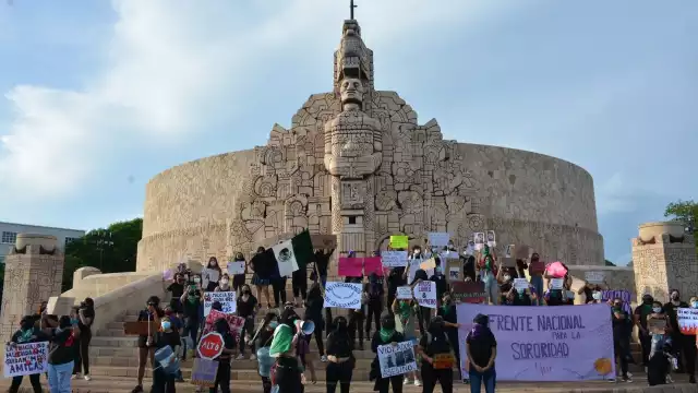 Un día antes de la jornada electoral, un colectivo feminista clama por los cinco feminicidios ignorados en el estado en lo que lleva del año