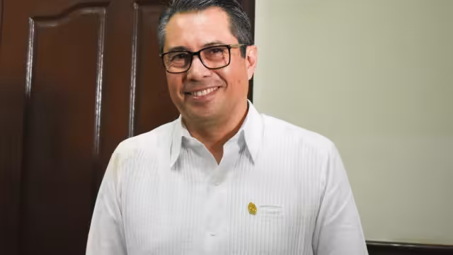 Carlos Alberto Estrada Pinto es el nuevo Rector de la Universidad Autónoma de Yucatán
