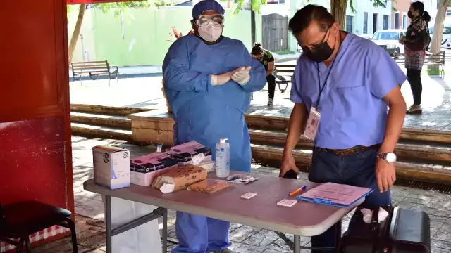 El personal de salud no dio más detalles del hombre que resultó pisitivo a COVID durante la jornada de pruebas rápidas