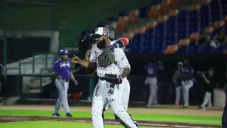 Regresa el cerrador José Adames a Tigres para 2026