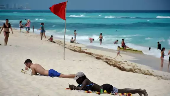 Se espera una temperatura máxima de 31 C° Se espera una temperatura máxima de 31 C°