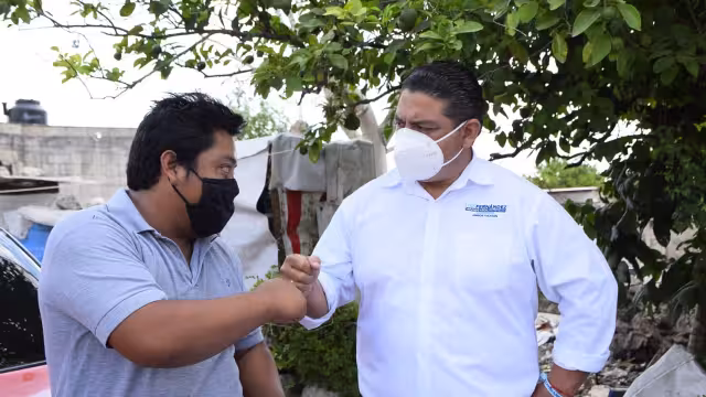 Luis Fernández trabajará de la mano con taxistas para gestionar becas de transporte a universitarios