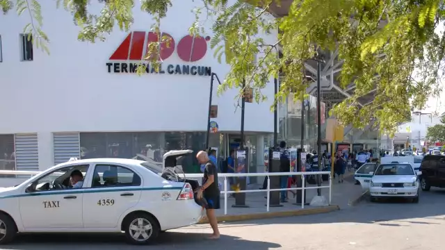 Sindicato de taxistas se lava las manos culpando al transporte público