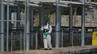 Sanitizaron el muelle para prevenir contagios de COVID-19