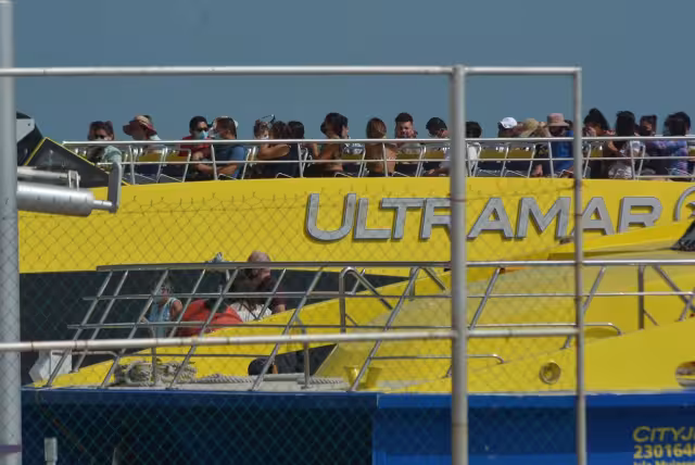 Turistas nacionales y extranjeros aprovecharon el día soleado