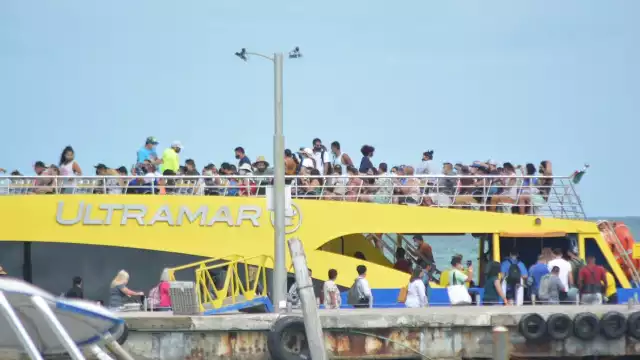 Realizaron cruces cada media hora de Cancún a Isla Mujeres