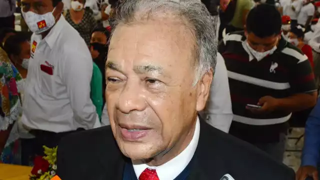 Alberto Anaya Gutiérrez, líder nacional del PT, minimizó el monto que se usará para la consulta. Foto: Alan Blanco