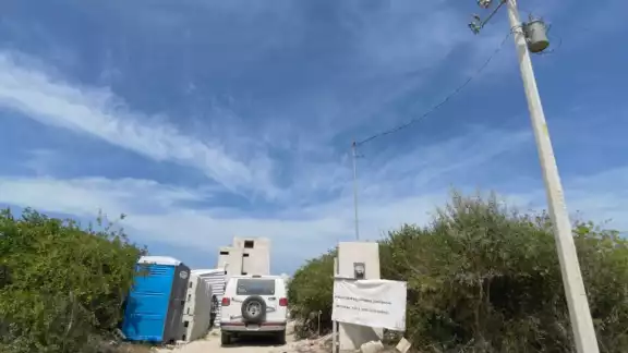 Una lujosa mole de cemento sepultará casi media hectárea de vida silvestre, tendrá terraza, cochera, vestíbulo y piscina Una lujosa mole de cemento sepultará casi media hectárea de vida silvestre, tendrá terraza, cochera, vestíbulo y piscina