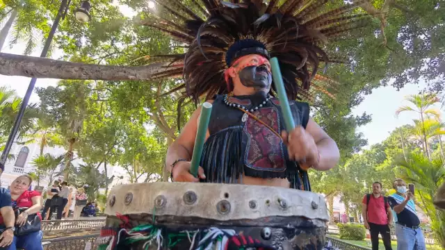 El espectáculo es en la Plaza Grande de Mérida
