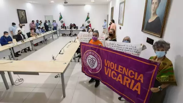 La violencia vicaria también favorece a las parejas entre mujeres que viven en matrimonio o en unión libre