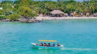 Turismo en Ciudad del Carmen repunta con 250 mil visitantes pese a la crisis petrolera