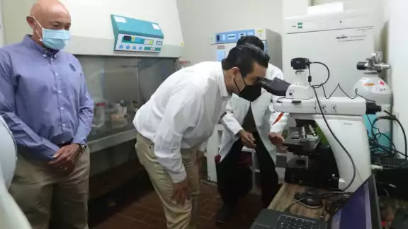 El titular de la Siies constató el funcionamiento de los equipos