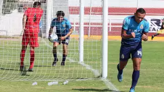 Calderón Buitrago es uno de los candidatos al “Once Ideal” de la Serie A de la Liga Premier