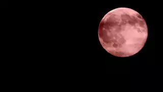 Superluna rosada de abril