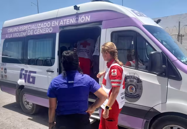 La mujer fue atendida por trabajadores del Geavig